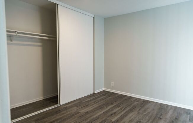 1 bed, 1 bath, 695 sqft, $1,698, Unit 201