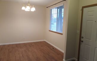 3 beds, 2.5 baths, $2,895