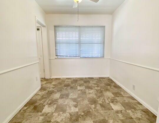 2 beds, 1 bath, 936 sqft, $2,800, Unit 2025 1/2