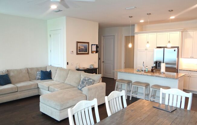 3 bedroom/3bath Townhome in Dunedin