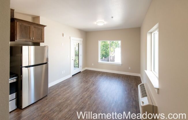 2385 Fairgrounds Rd NE