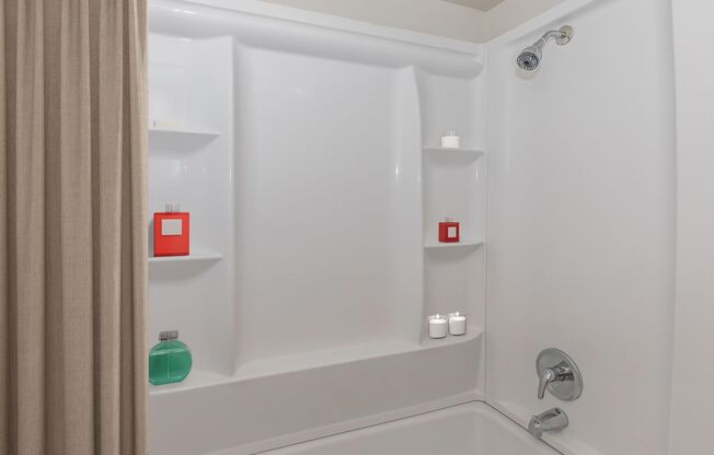 2 beds, 2 baths, 900 sqft, $1,499, Unit HIDDENV-204