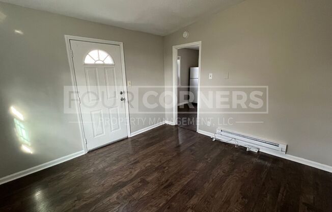 1 bed, 1 bath, $1,060, Unit C