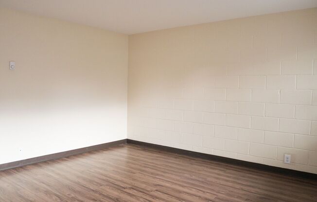 1 bed, 1 bath, 485 sqft, $1,395, Unit 003