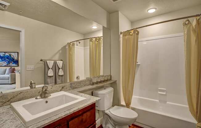 Hills at Sandy Station Bathroom