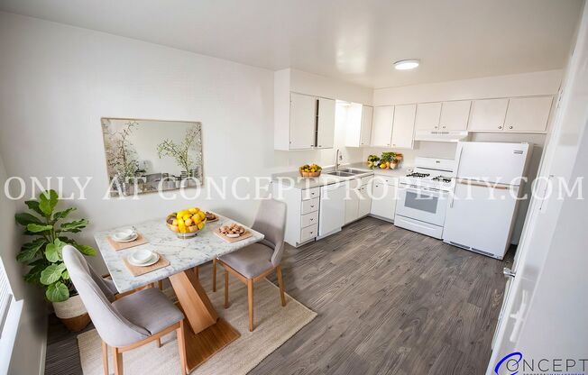 2 beds, 1 bath, 920 sqft, $1,249, Unit 32