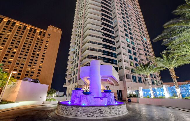 2 beds, 2 baths, $3,000, Unit Unit 3909
