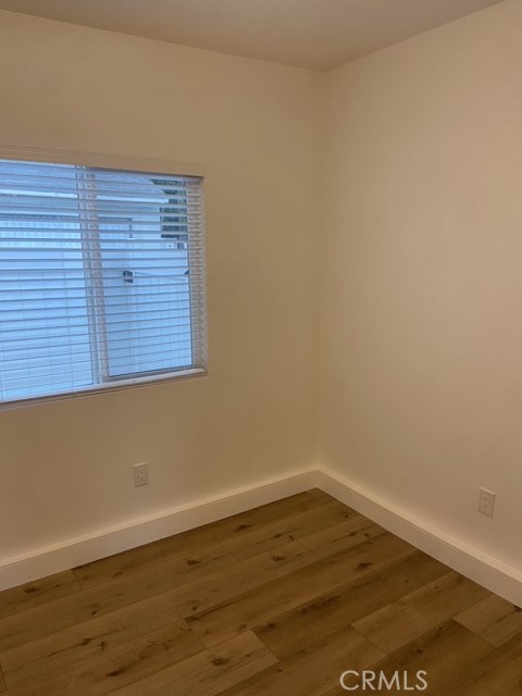 2 beds, 1 bath, 570 sqft, $2,500