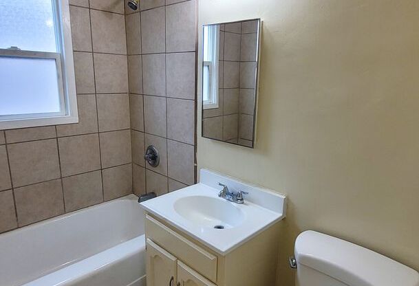 1 bed, 1 bath, $1,625, Unit 6165.25