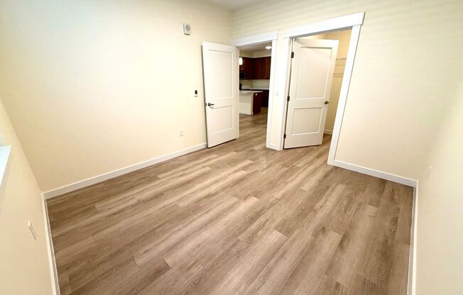 1 bed, 1 bath, 800 sqft, $1,630, Unit C103