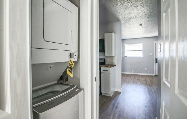 1 bed, 1 bath, 602 sqft, $695, Unit 1