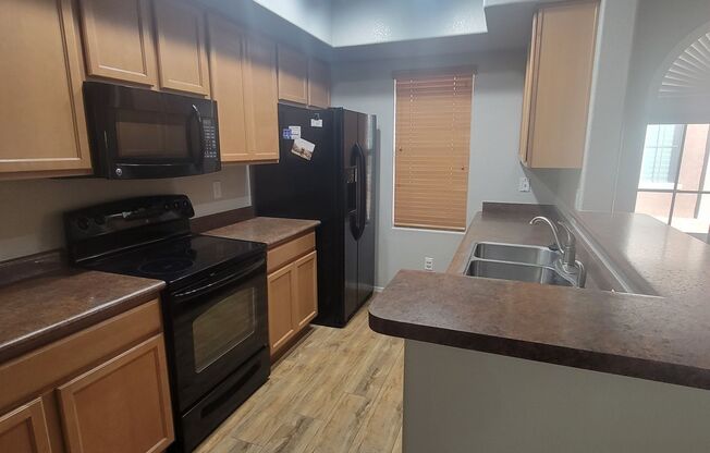 2 beds, 2.5 baths, $2,100