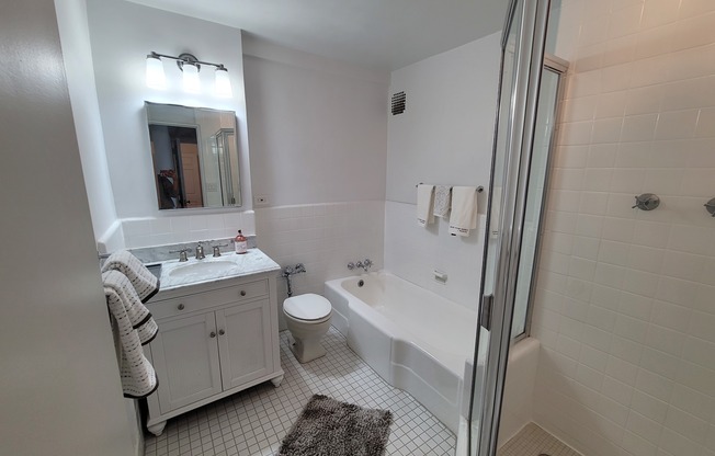2 beds, 2 baths, 1,464 sqft, $13,200, Unit 16D