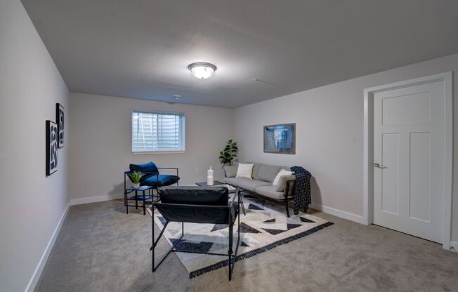 3 beds, 3 baths, 2,000 sqft, $2,995, Unit 2647-103