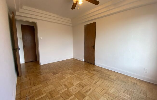 1 bed, 1 bath, $1,095, Unit 503