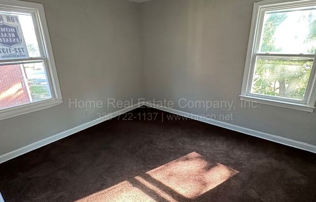 1447 Clark Avenue Apt C