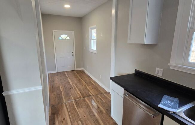 4 BEDROOM SINGLE FAMILY HOME