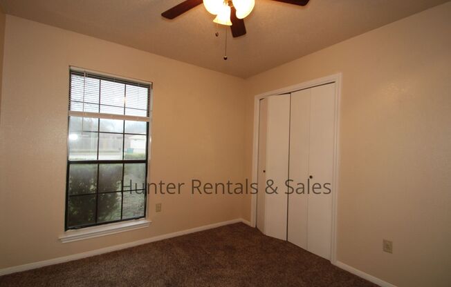 3 beds, 2 baths, $1,495