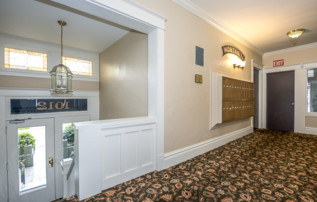 MO Montanita Apartments – Classic Charm in the Heart of Queen Anne