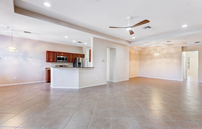 ** AVIANO AT NAPLES ** 3 BED 2 BATH ** ANNUAL ** CONDO ** NAPLES **