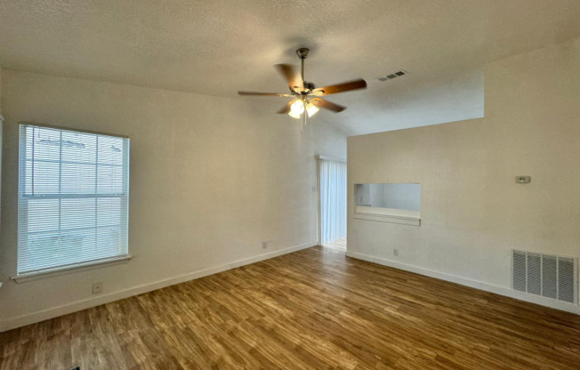 4023 SUNRISE CRK DR