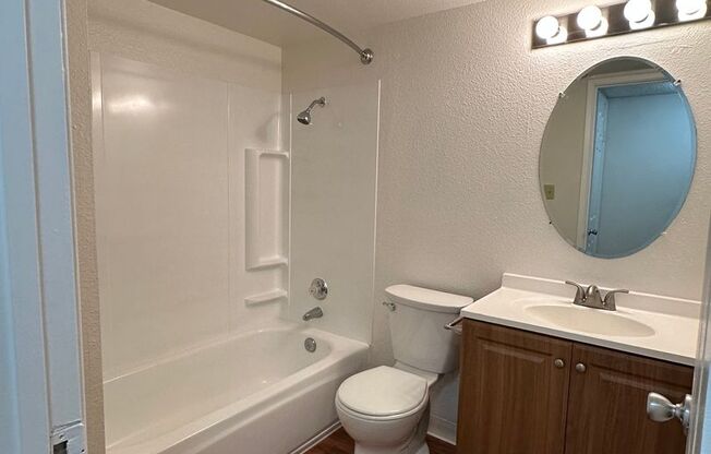 1 bed, 1 bath, 650 sqft, $1,475, Unit 494211