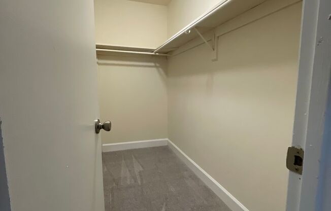 1 bed, 1 bath, 745 sqft, $1,685, Unit 14215 #A1