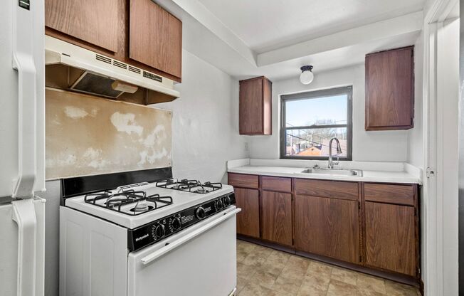1 bed, 1 bath, 750 sqft, $1,349, Unit 42 Melvin Court - Bldg. D