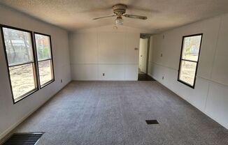 2 beds, 2 baths, $895, Unit 9441 Buddy Circle