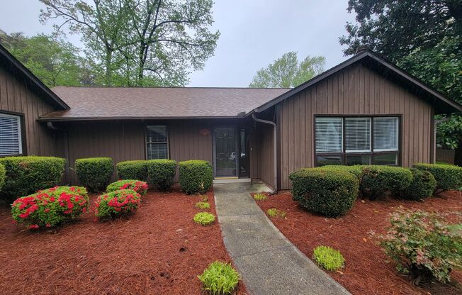 3 Bedroom 2 Bathroom Condo