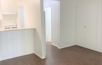 Studio, 1 bath, 400 sqft, $1,445, Unit 0103