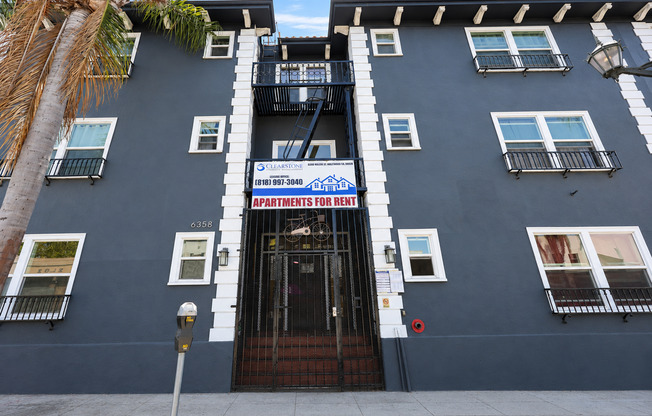 Studio, 1 bath, 450 sqft, $1,395, Unit Unit 101