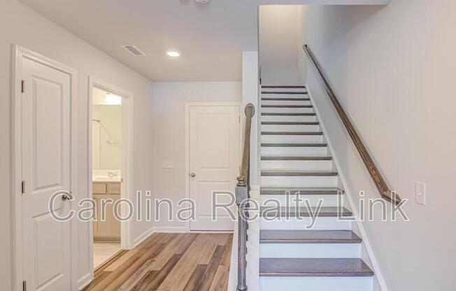 2409 LAUREL VLY WAY