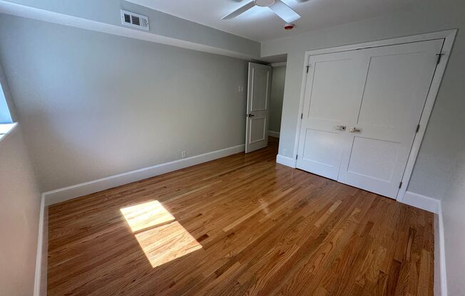 Modern Pet-Friendly 2BR in Washington Square with Parking, Balcony & In-Unit Laundry