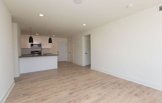 2431 - 2435 Frankford Avenue