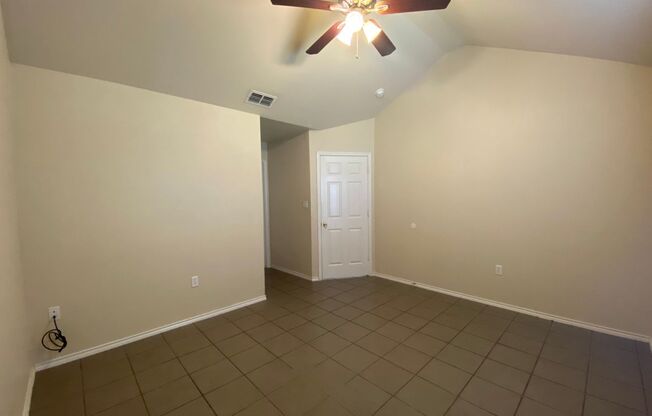 2 beds, 2 baths, $1,395