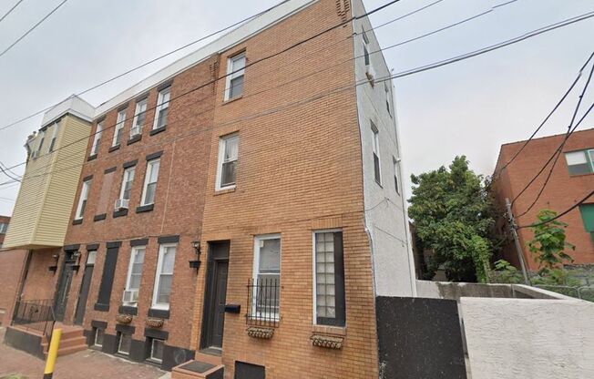 Allegheny Ave E 2419