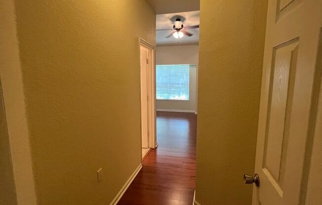 2 beds, 2.5 baths, $1,500, Unit 106