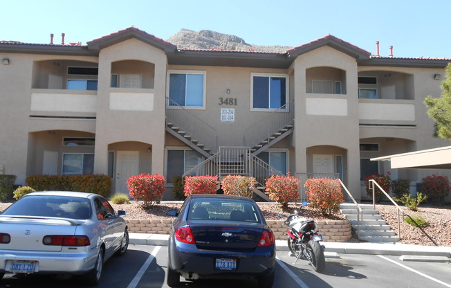 Cozy 3 Bedroom Condo with Garage in NW