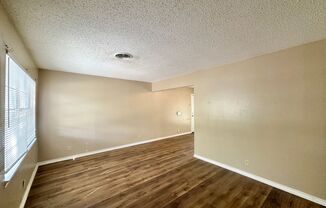 3 beds, 1 bath, $995