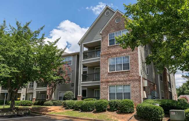 our apartments at the district feature a spacious living room at Gwinnett Pointe, Georgia, 30093