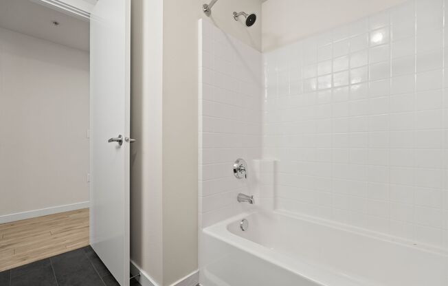 1 bed, 1 bath, 518 sqft, $1,695, Unit 125