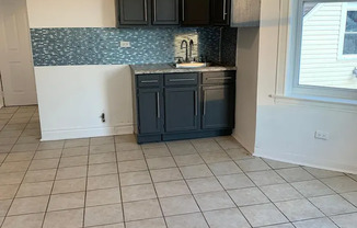 2 beds, 1 bath, 780 sqft, $1,195