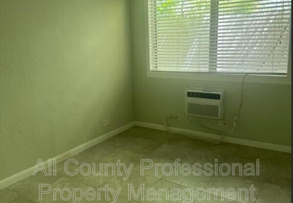 3081 VIRGINIA ST