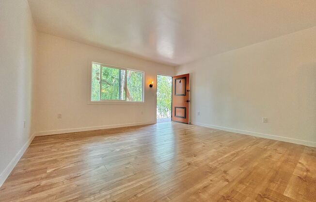 4657 Coldwater Canyon Ave