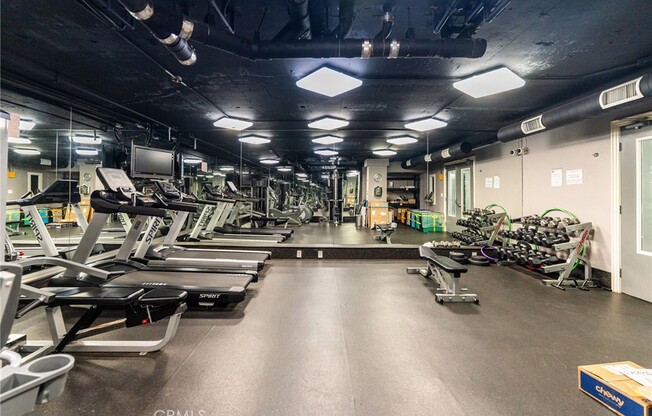 141 S Clark Dr