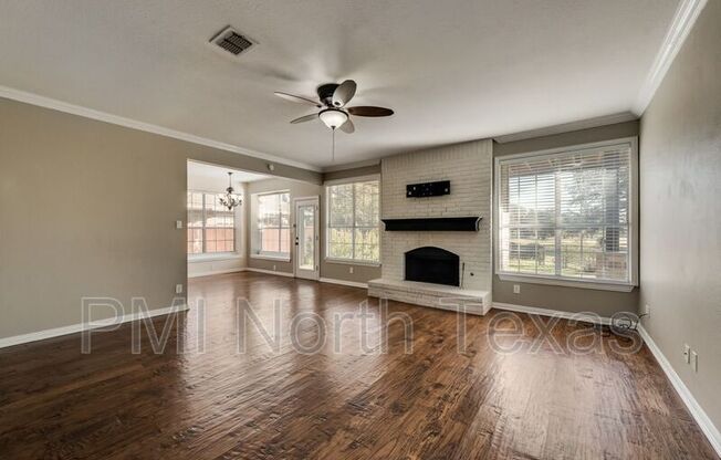 6000 CHARLESTON DR