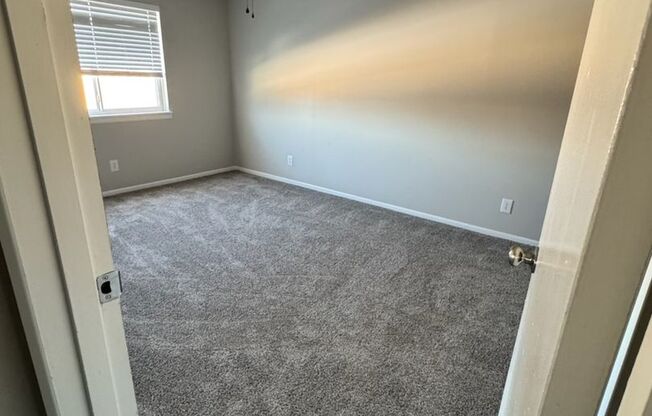 2 beds, 2 baths, 1,092 sqft, $1,175, Unit 3451 B203