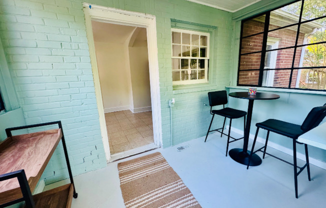 1506 COKER AVE