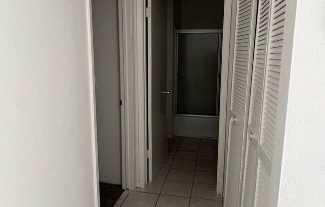 5175 Caliente Street